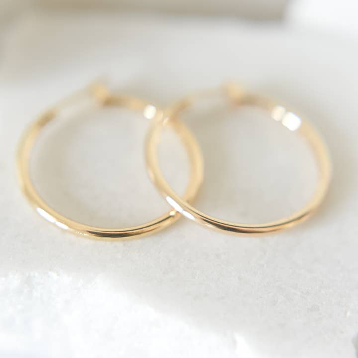Bella Rey jewelry - Wholesale Hoop Earrings - 18k gold plated hoops -earrings- hypoallergenic2