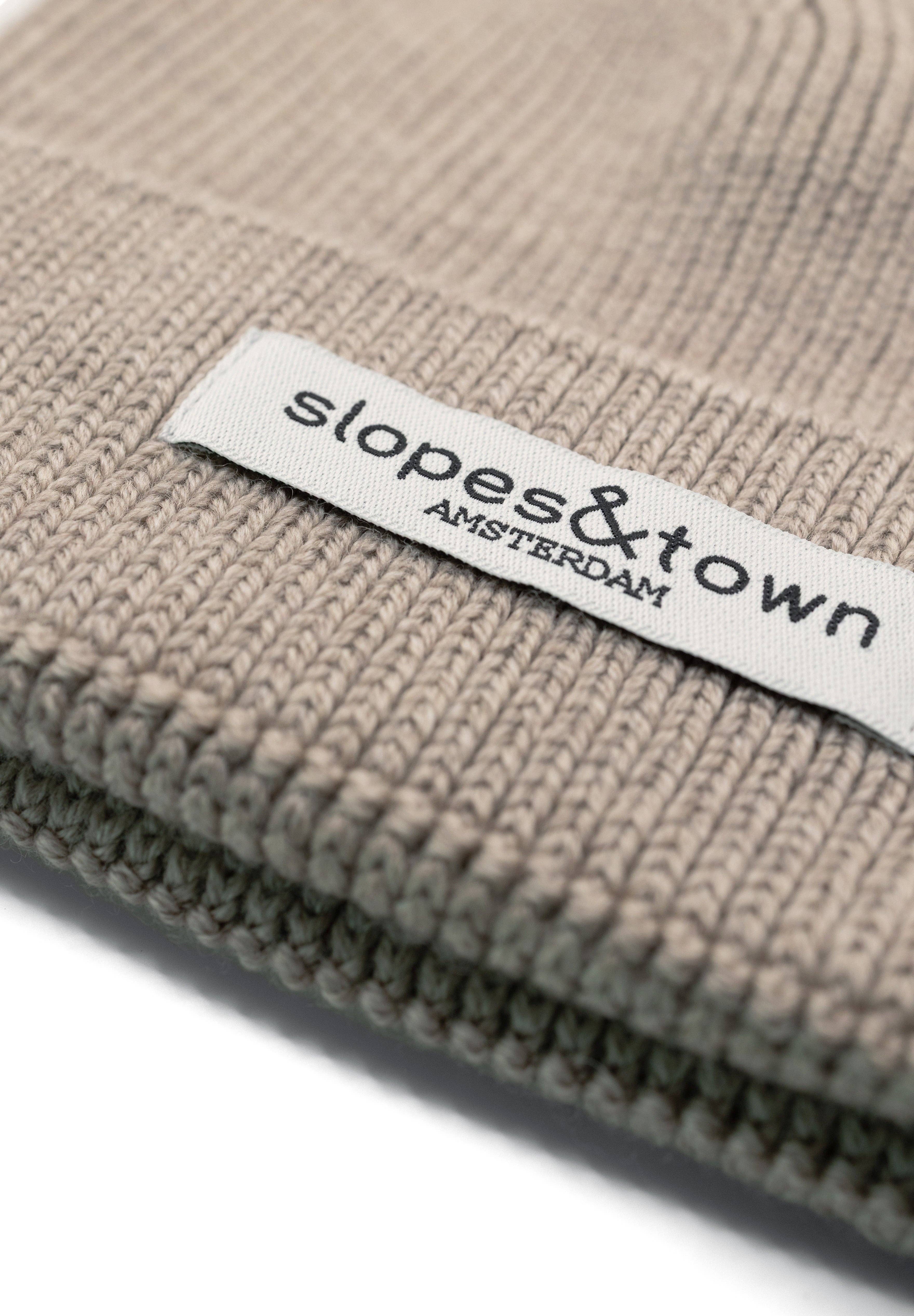 Slopes&Town - Wholesale Beanie - Kids - Kids Merino Wool Beanie Beige2