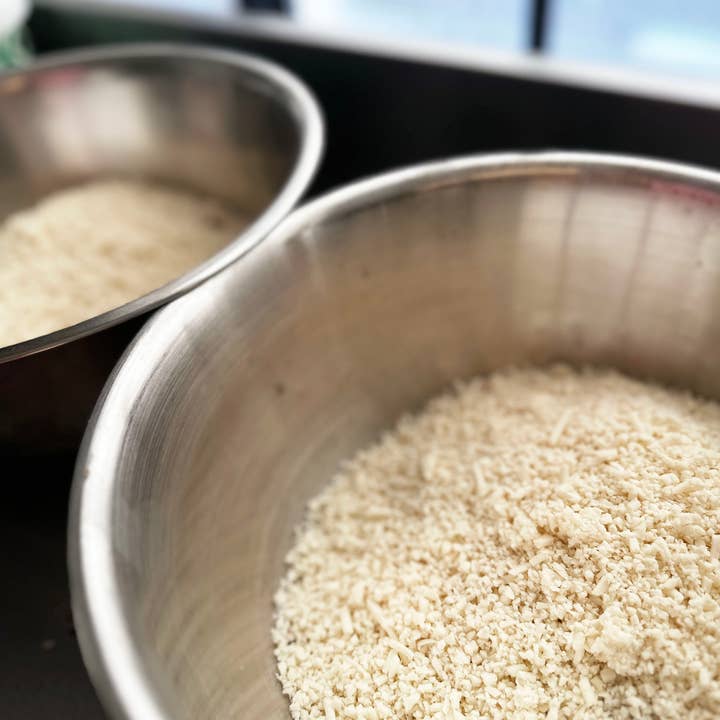 Norwegian Baked - Wholesale Crackers - 🌱 Discover Our New Plant-Based Cheese Knekkebrød ✨
