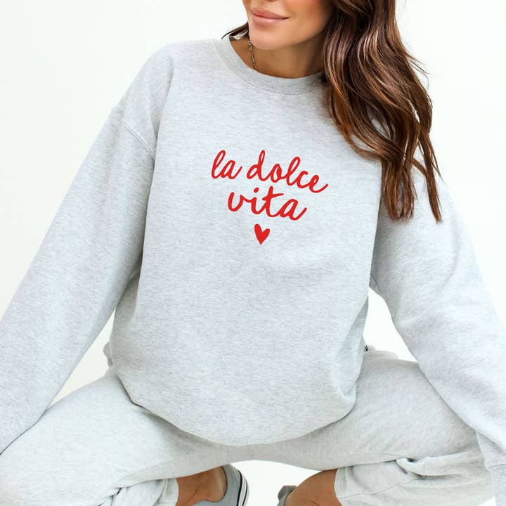 La Dolce Vita Sweatshirt Gezellige Italiaanse Esthetiek Zomer voor wholesale door P E T I T R U E