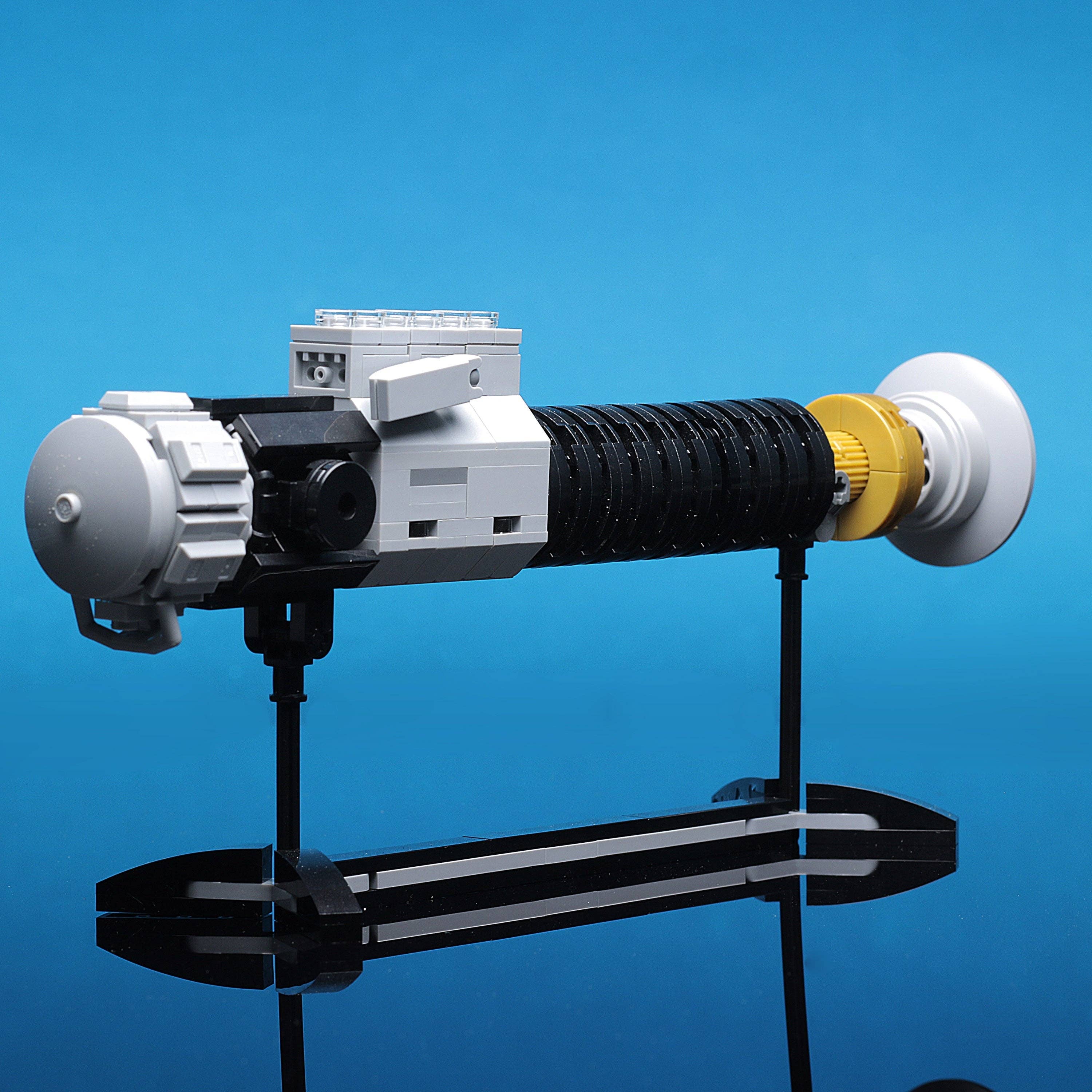 B3 Customs - Wholesale  - Custom LEGO Obi-Wan Kenobi Lightsaber w/ Stand5