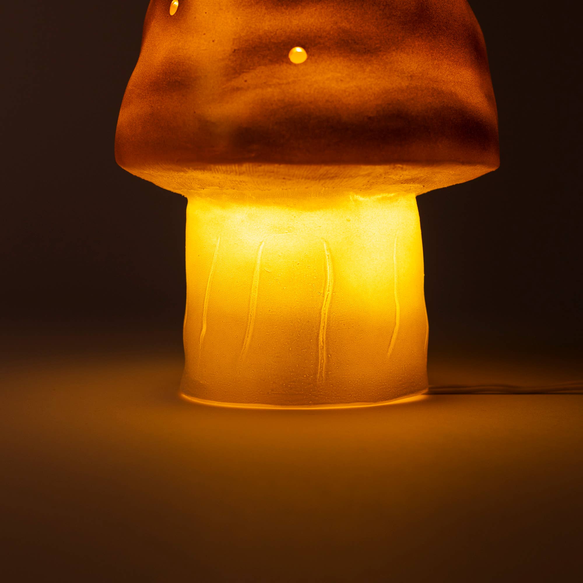 Egmont - Wholesale Figurine Lamp - Small Mushroom Copper w/ Plug2