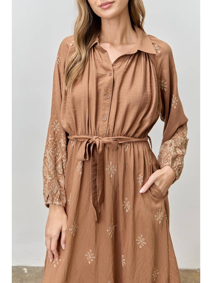 Polagram by Wellmade USA - Vendita all'ingrosso Vestito - Donna - ABITO MIDI CAMICIA RICAMATA7