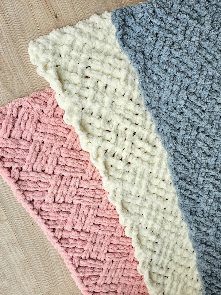 Grundlæggende babytæppe 100x100cm for engroshandel hos Teddi Bebe