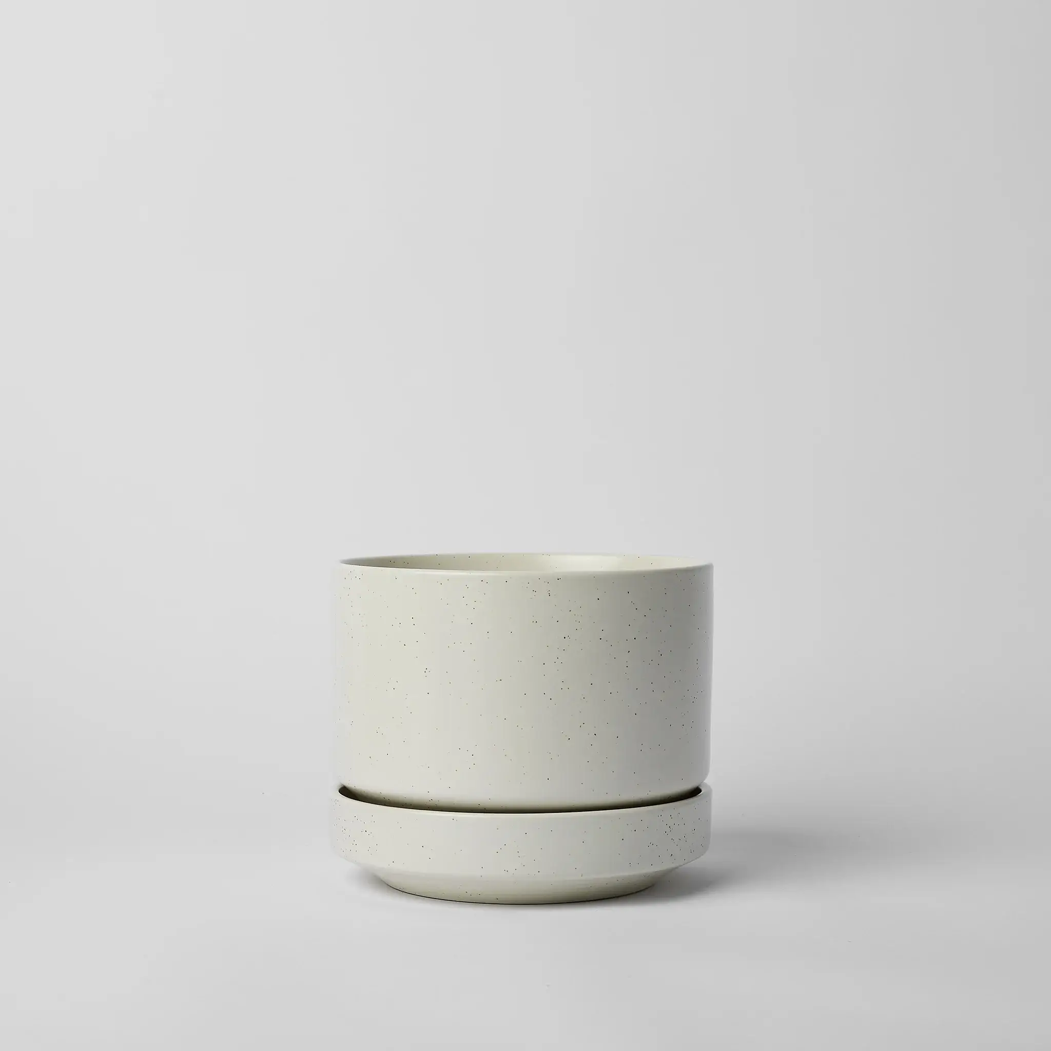 LBE Design - Wholesale Plant Pot Stand - Round Two Planter12