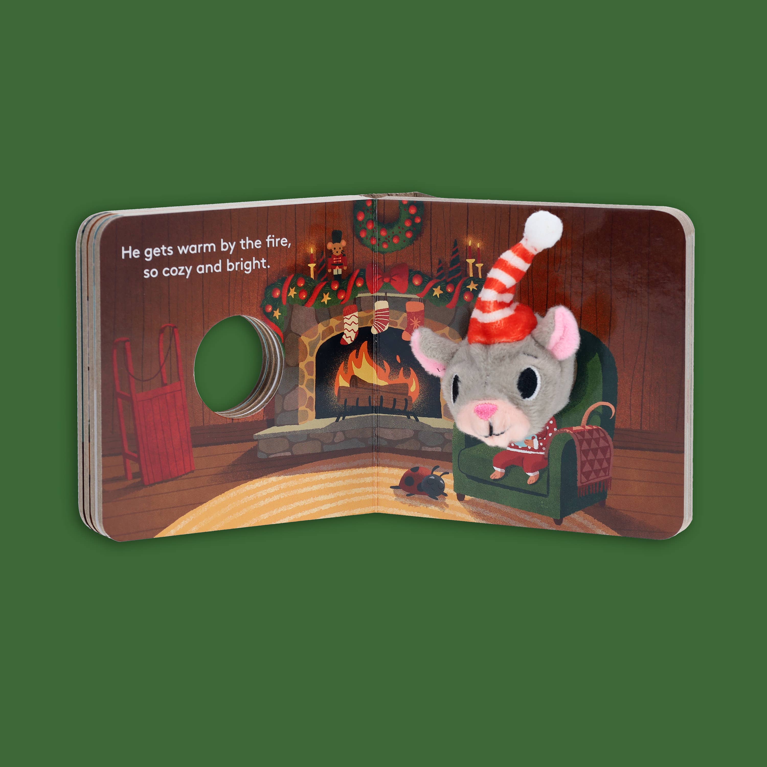 Chronicle Books - Wholesale Baby & Toddler Book (0-2) - Christmas Mouse: Finger Puppet Book4
