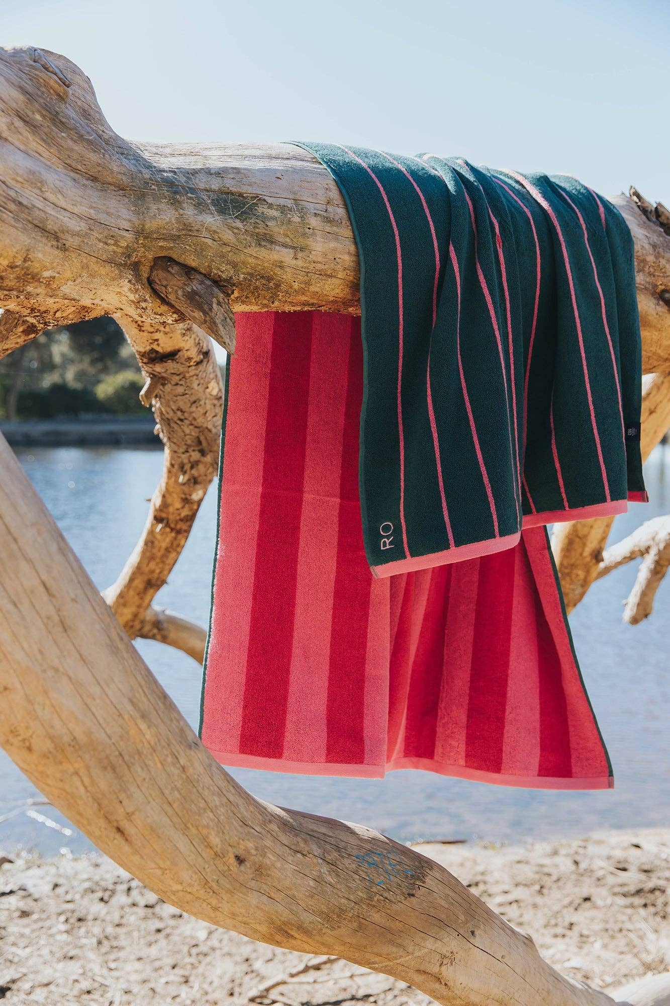 Torres Novas - Wholesale Beach Towel - Toalha de Praia Rosa Pena3