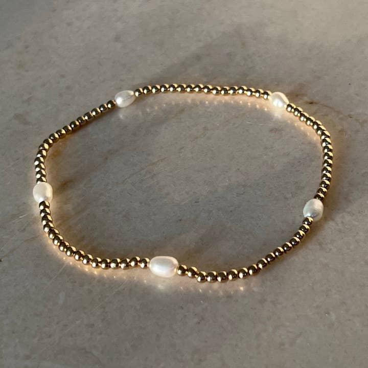 Mia pour la vente par Airotciv by Victoria