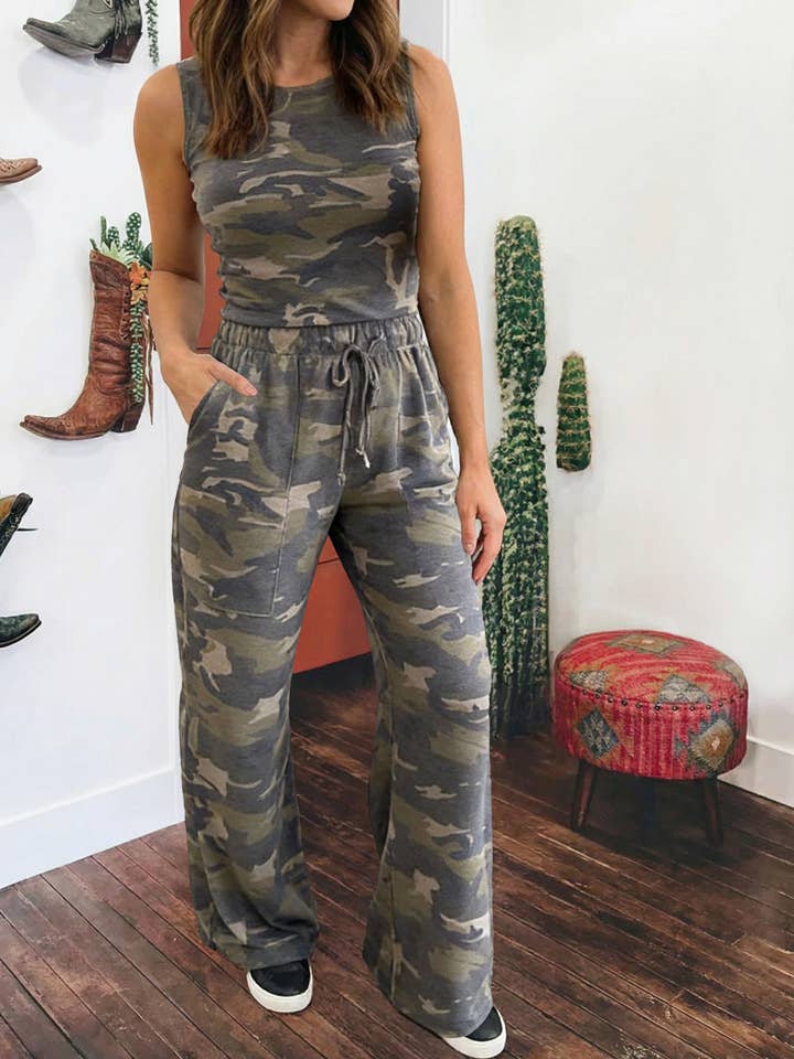 Ensemble débardeur sans manches et pantalon camouflage Western Apparel pour la vente par fashionworks