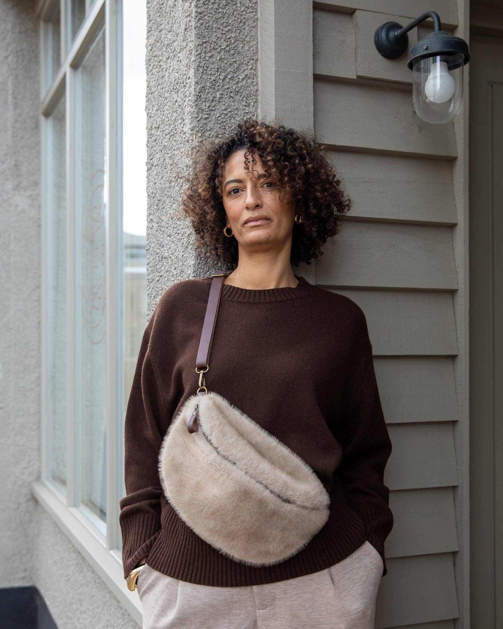 CHALK – wholesale Crossbody bag – Women's – Fulham Sling Bag | Faux Fur