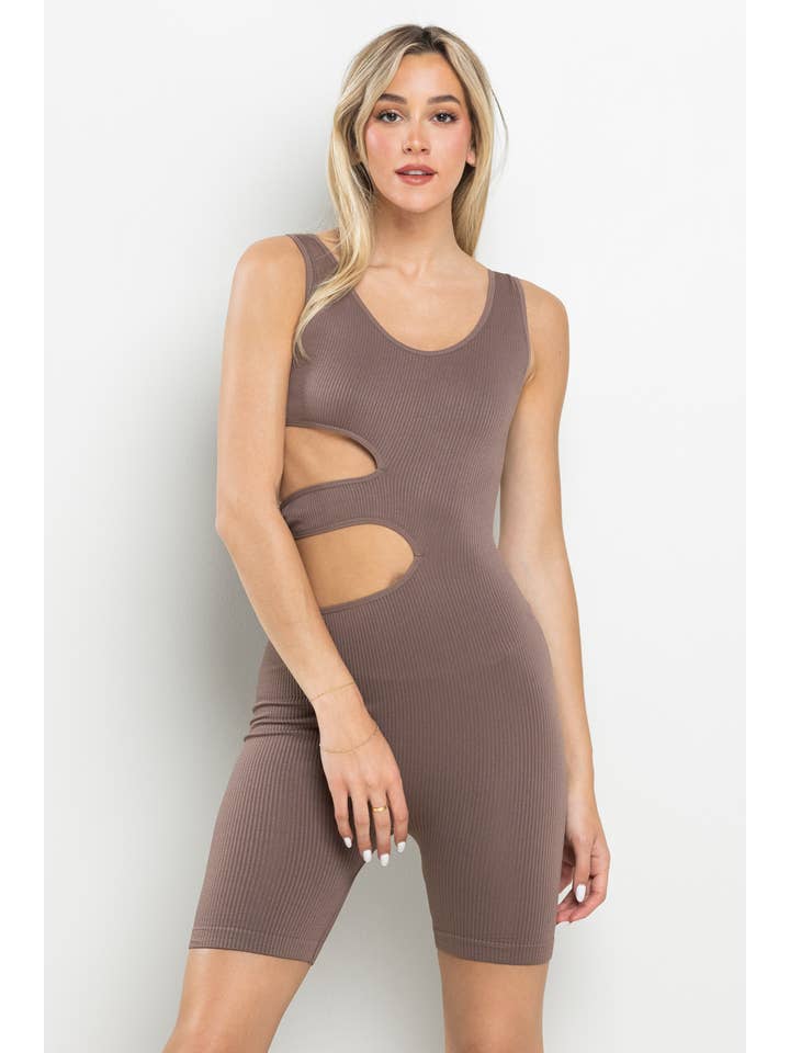 ANWND – Engroshandel Romper - Dame – AT7589-SØMLØS ROMPER MED SLIDSER I TALJEN11