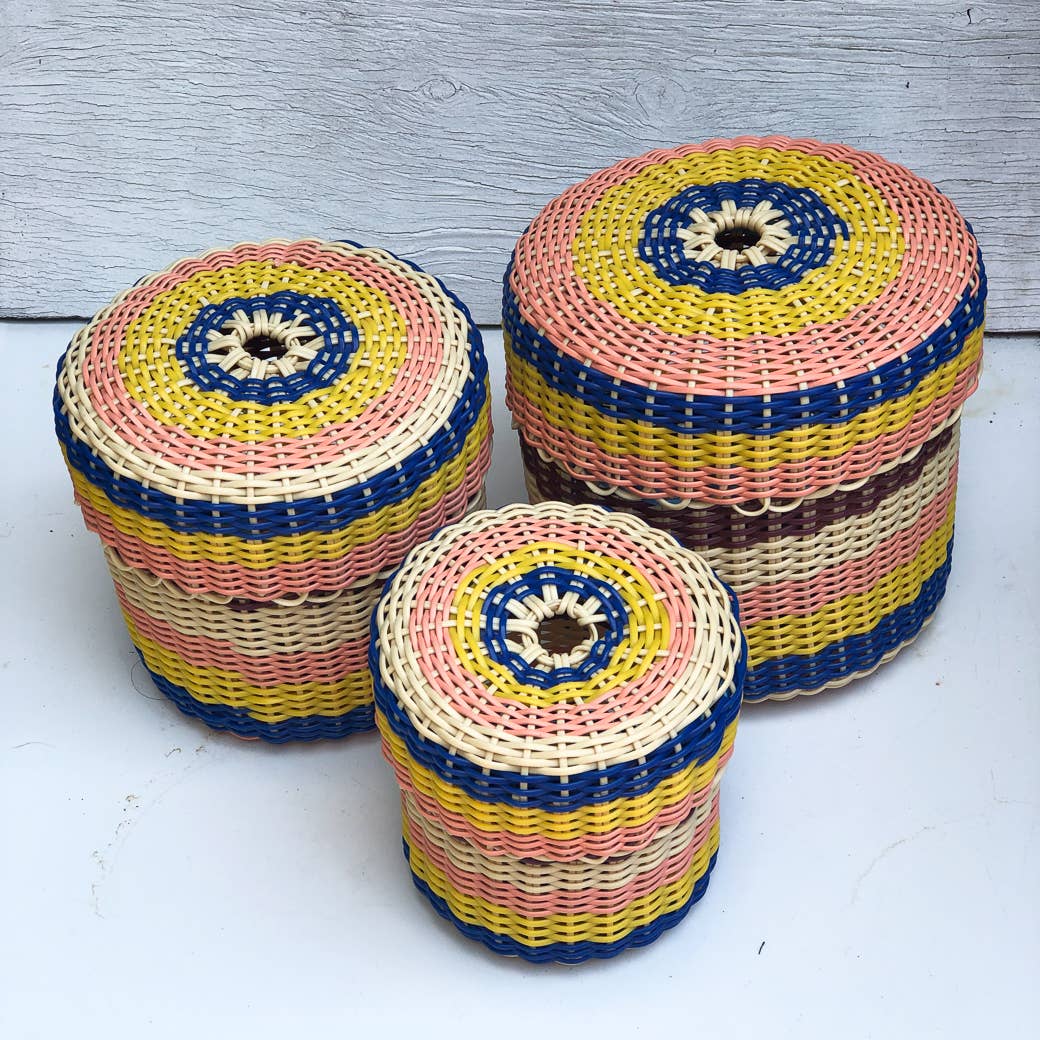 ixöq - Wholesale Basket - Catch-All Lidded Round Containers   - Set Of 3 - Multi Color Striped3