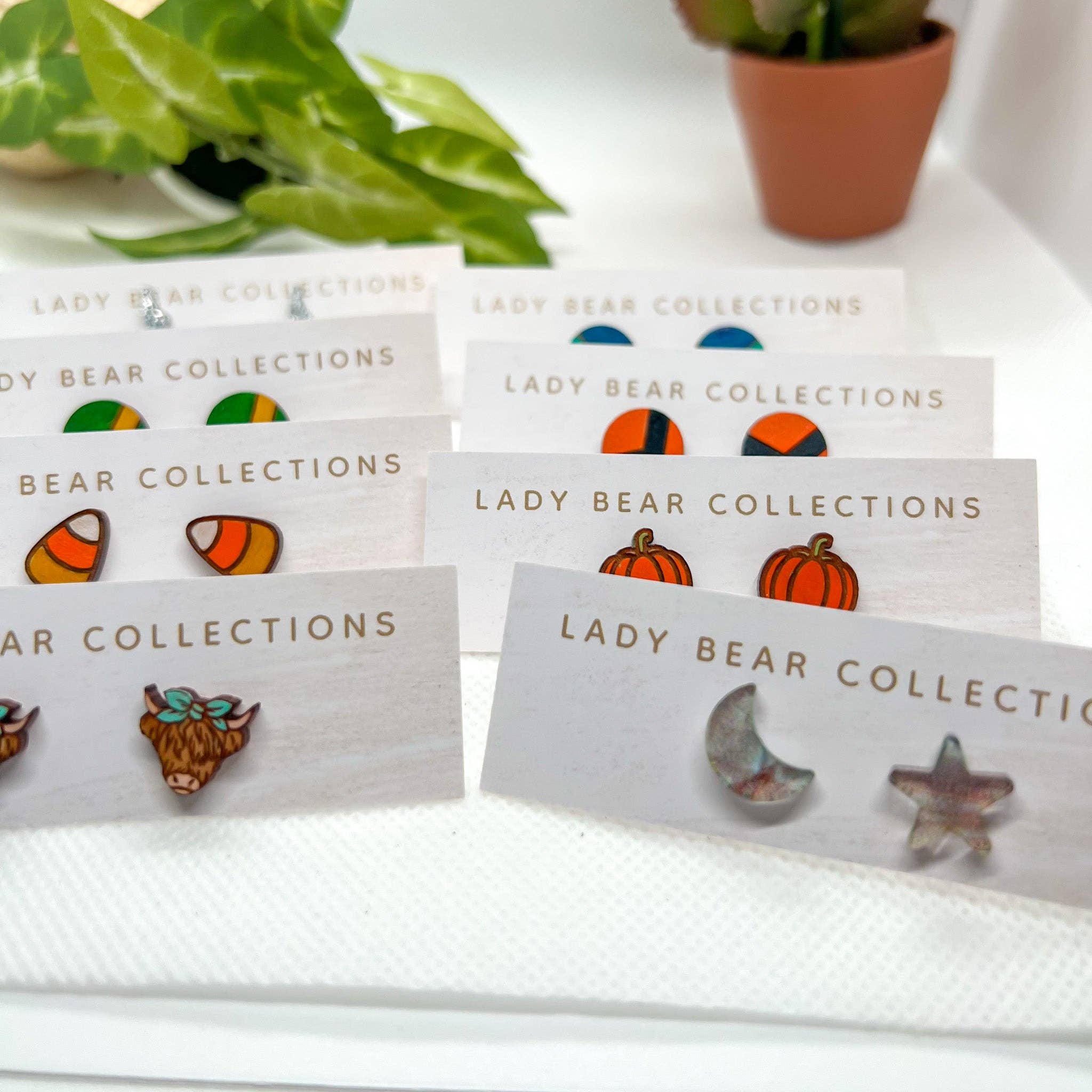 Lady Bear Collections - Wholesale Stud/Post Earrings - Hand Painted Highland Cows2