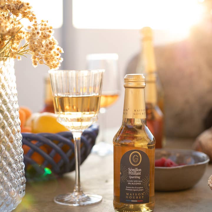 Maison Goubet – wholesale Alkoholfria likörer/vin/öl – Sémillon mousserande ekologisk & alkoholfri druvsort 250ml1
