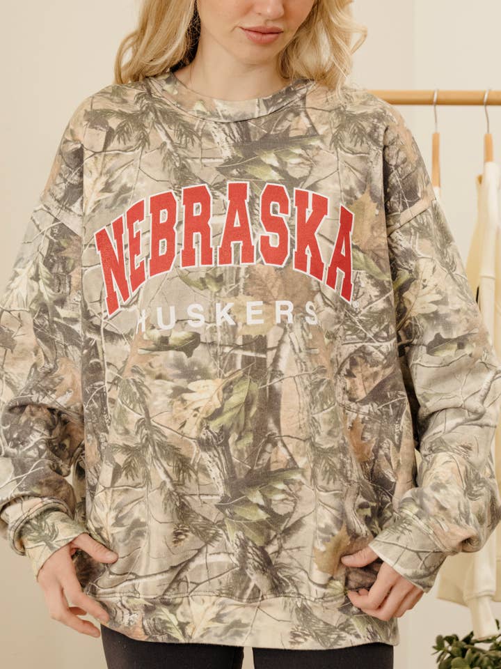 LivyLu - Wholesale Graphic Sweatshirt - Unisex - Nebraska Huskers Filled Gault Camo Sweatshirt3