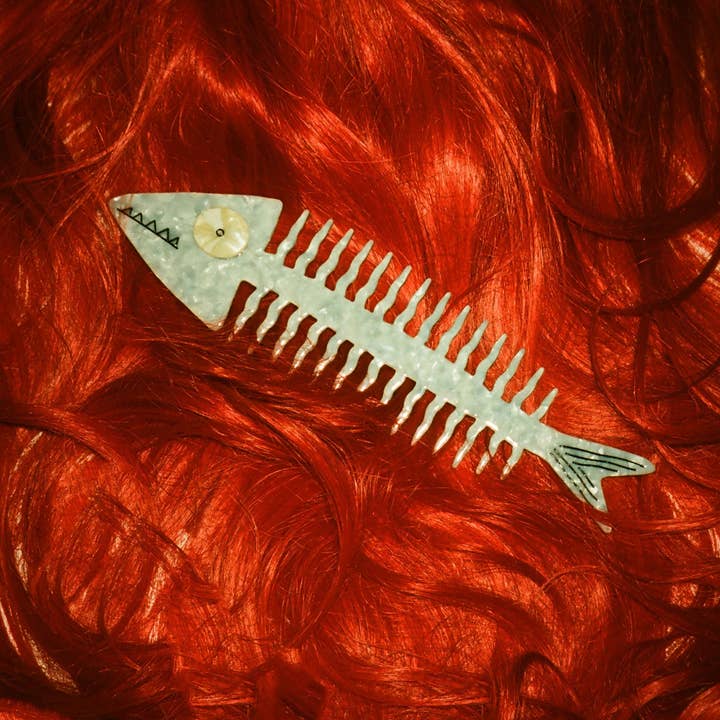 gentle thrills - Wholesale Hair Brush/Comb - fish comb5