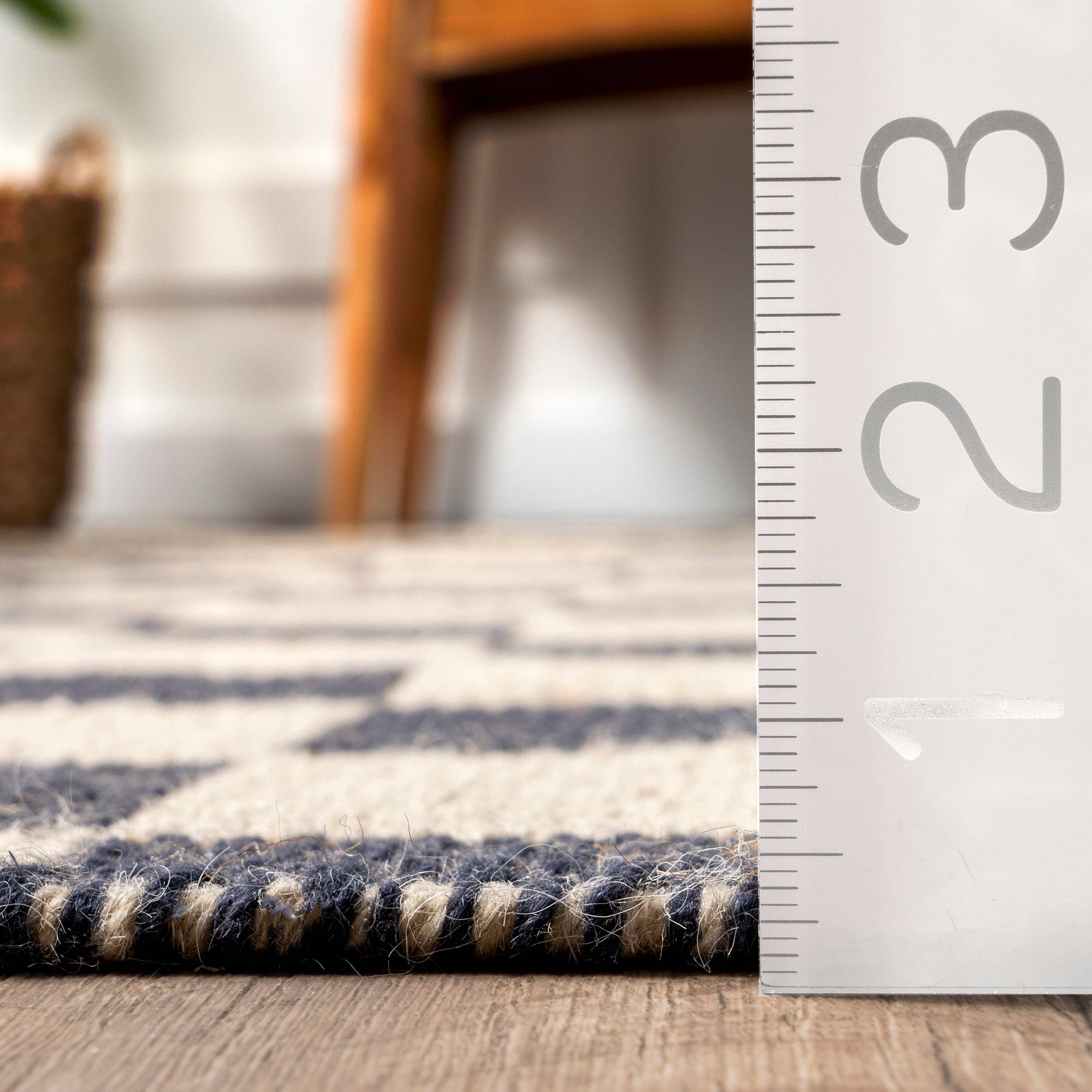 Gray Connie Checkered Wool/Jute Tasseled Area Rug for wholesale on Faire1