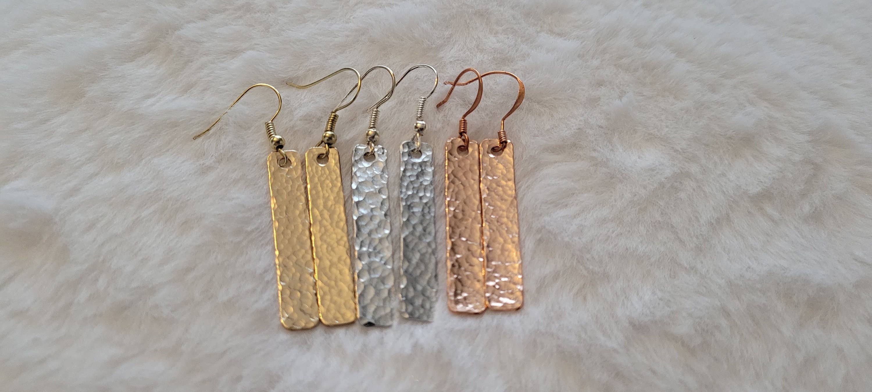 Bella Accessories - Wholesale Hangende/ronde oorbellen - Dangle Bar Oorbellen in koper of aluminium (zilver)8