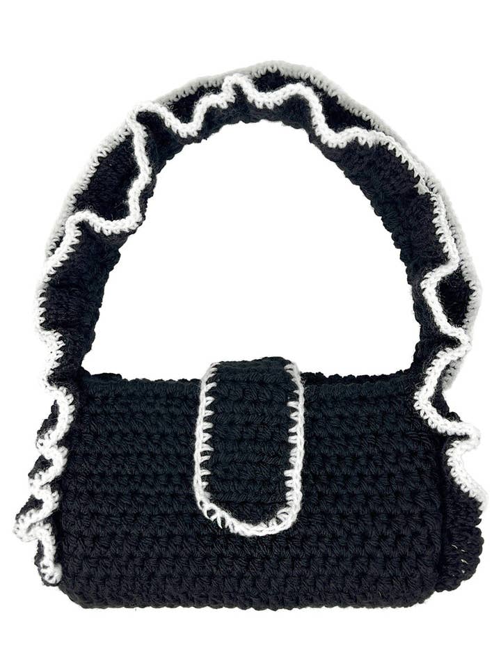 Black and white crocheted wool bag per la vendita all'ingrosso da parte di Tétè Accessories