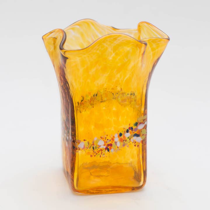 Slow Burn Glass Studio LLC - Vente Vases - Vase à volants en verre soufflé à la main1