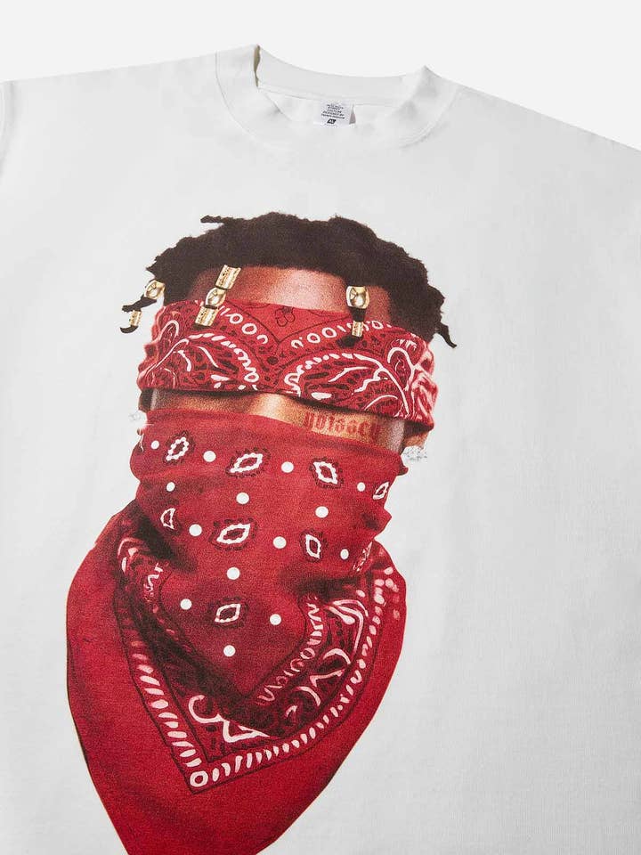 NOISSEY – wholesale T-shirt (graphic) – unisex – High Quality Red Paisley Bandana Face Mask Print 350g T-shirt