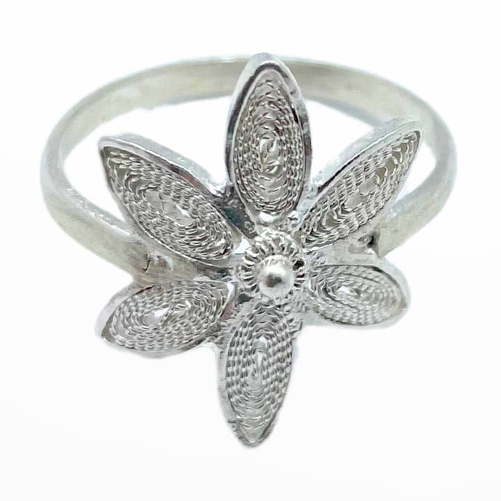 Margarita Tynd Ring Filigran Sølv for engroshandel hos Alejandra Collective