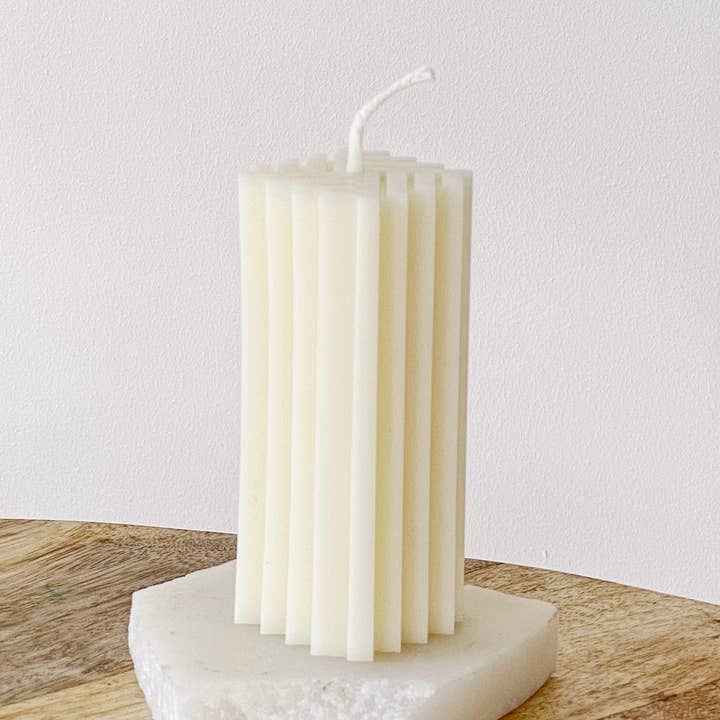 Vela geométrica en forma de pilar para venta al por mayor de The Ome Store