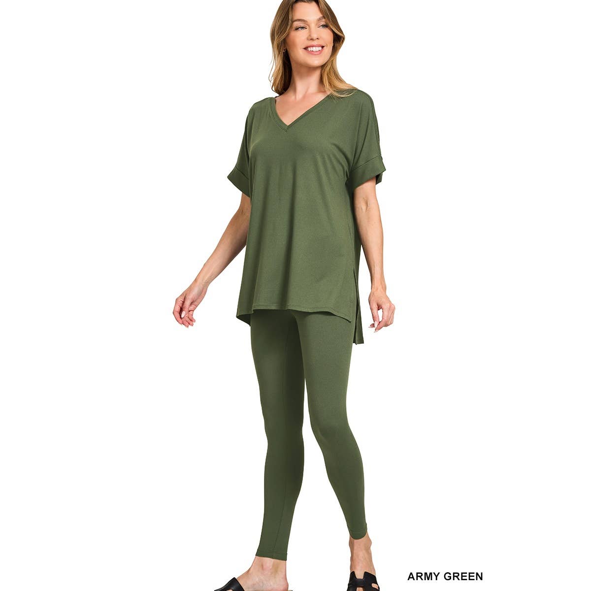 Style Up – Großhandel Loungewear-Set – Damen – ZWEITEILIGES LOUNGEWEAR-SET23