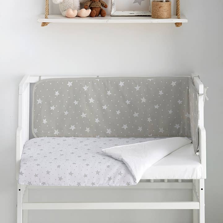 MINICUNA COLECHO + TEXTIL STARS AND DOTS for engroshandel hos S&P NEWBORN, S.L.(Naf Naf )