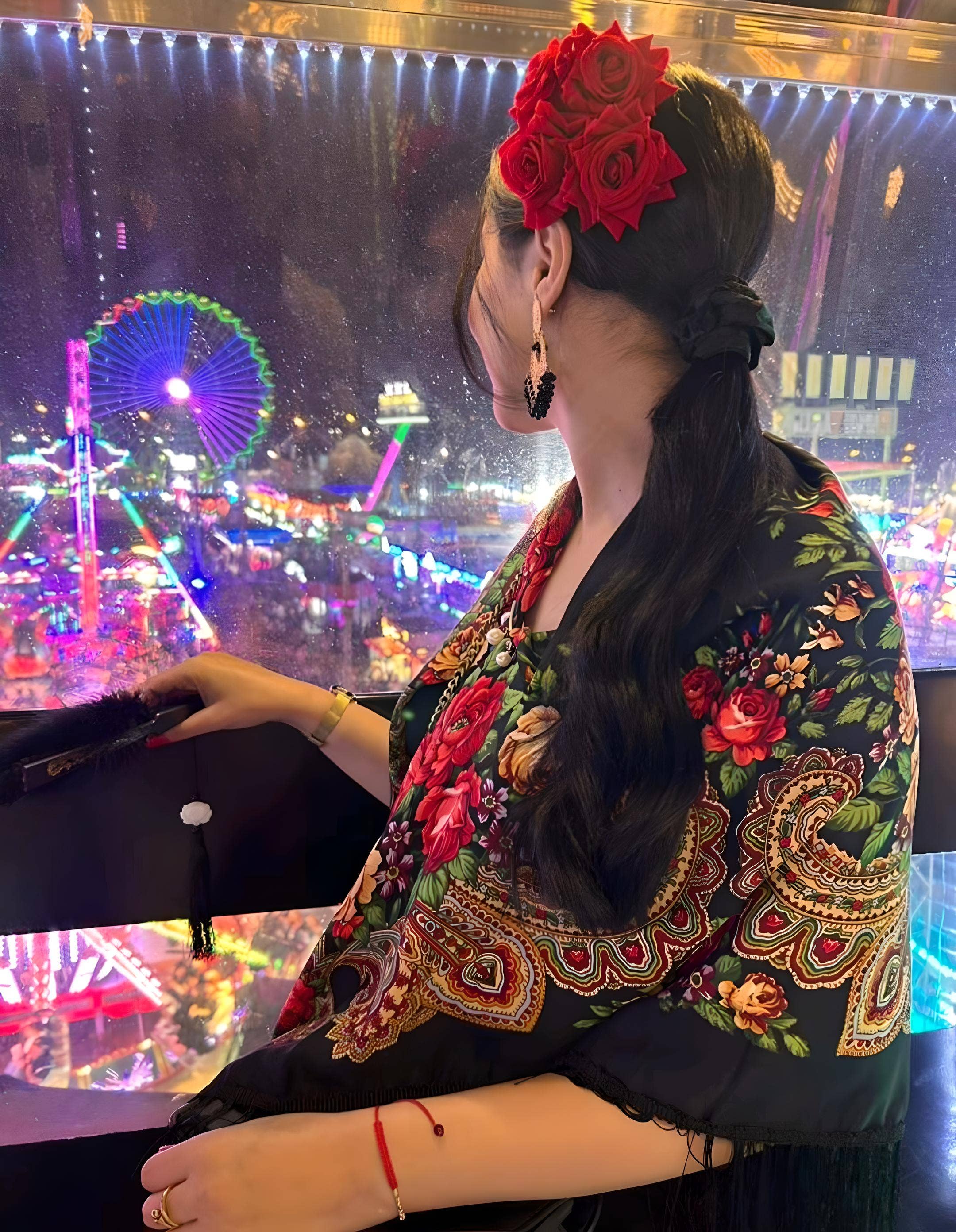 Wild & Free - Vendita all'ingrosso Forcine per capelli - Bella peineta sevillana in stile flamenco con rose5