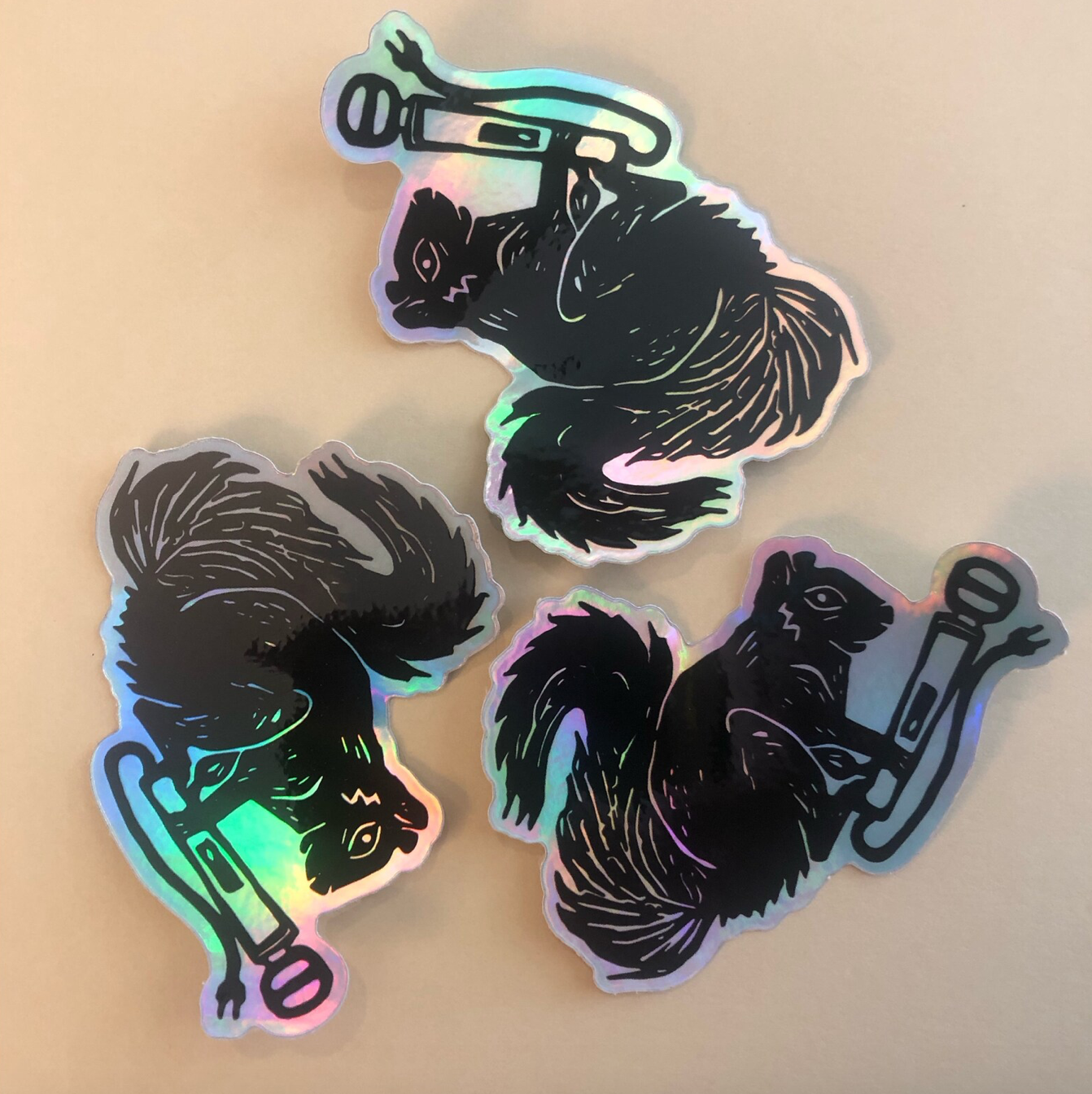 Critter Butts – Adesivo por atacado – Autocolante de Esquilo Good Vibe - Vinil à Prova de Intempéries, Holographic1