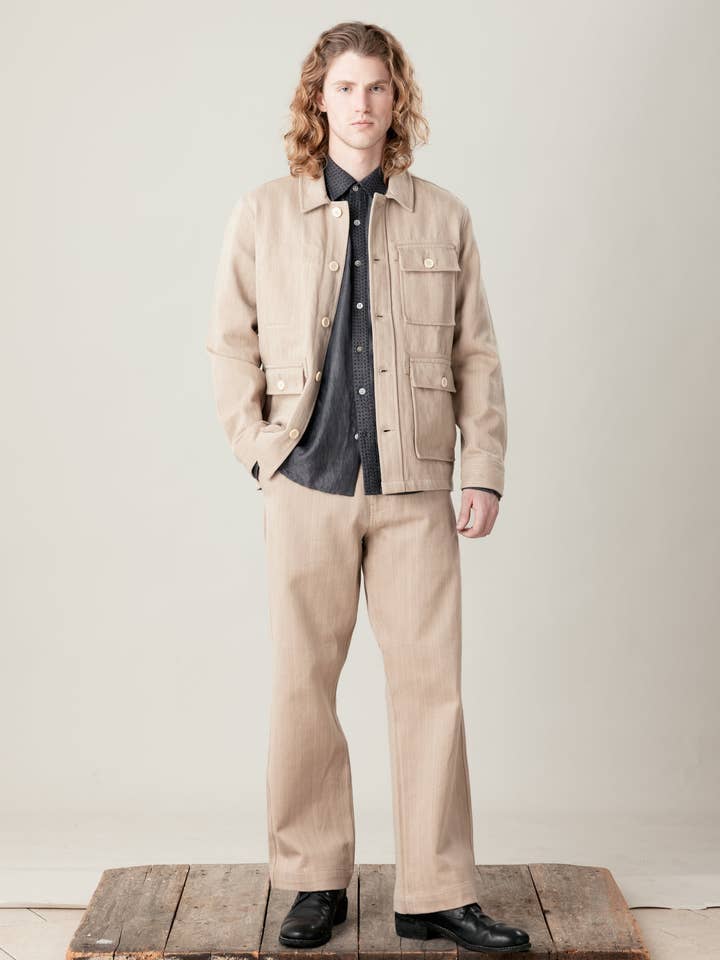 Calças Tamal em denim de algodão na cor Tea por atacado de Umber and Ochre