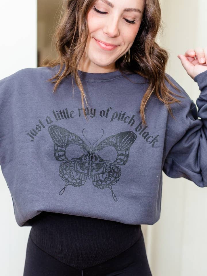 Sweetees Apparel - Wholesale Grafisch sweatshirt - Dames - Little Ray Of Pitch zwart sweatshirt0