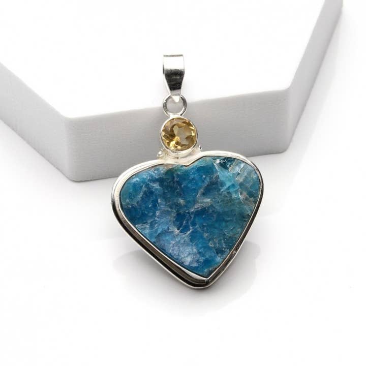 Silver pendant with raw apatite and faceted gemstone for wholesale by UniArt