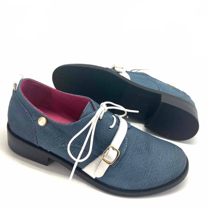 Excuse Moi - Denim blu laser con lacci per la vendita all'ingrosso da parte di Chanii B