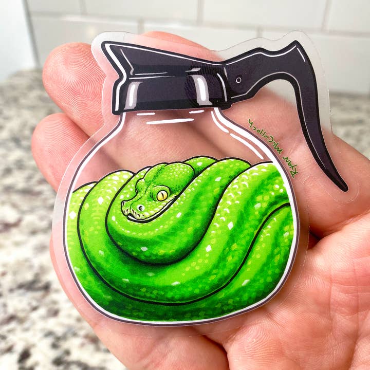 KLAR eller HOLO KLISTERMÄRKE: Grön Trädpyton Kaffekanna (orm) för wholesale av Ryan McCulloch Art