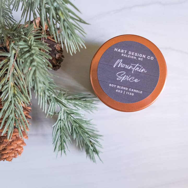 Hart Design Co - Vente Bougie en bocal - Mountain Spice | Collection Ski Haus6