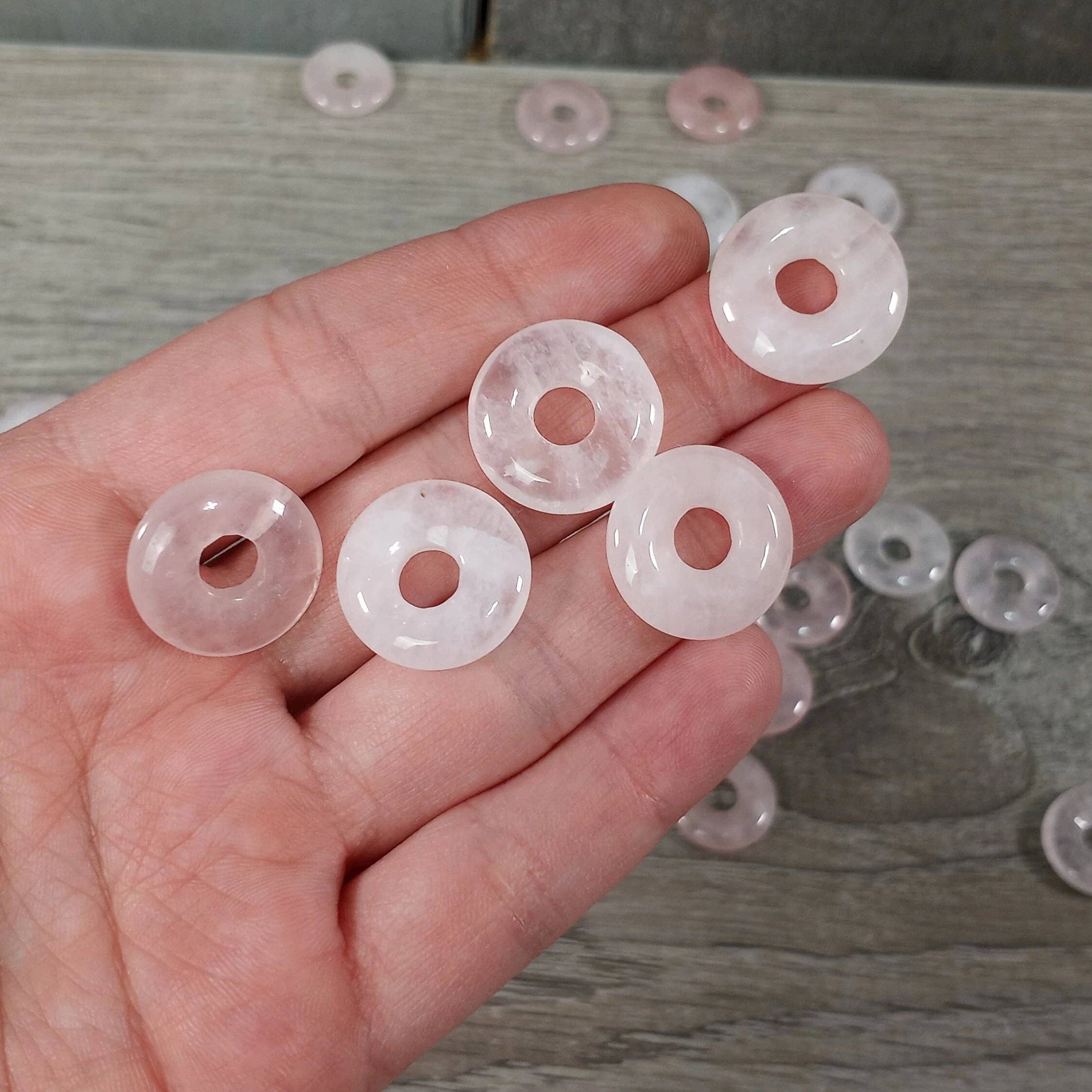 Keystone Crystals - Vente Pierre et cristal de spiritualité - Pendentifs donuts en pierres précieuses | Charms pi de 17 à 20 mm8