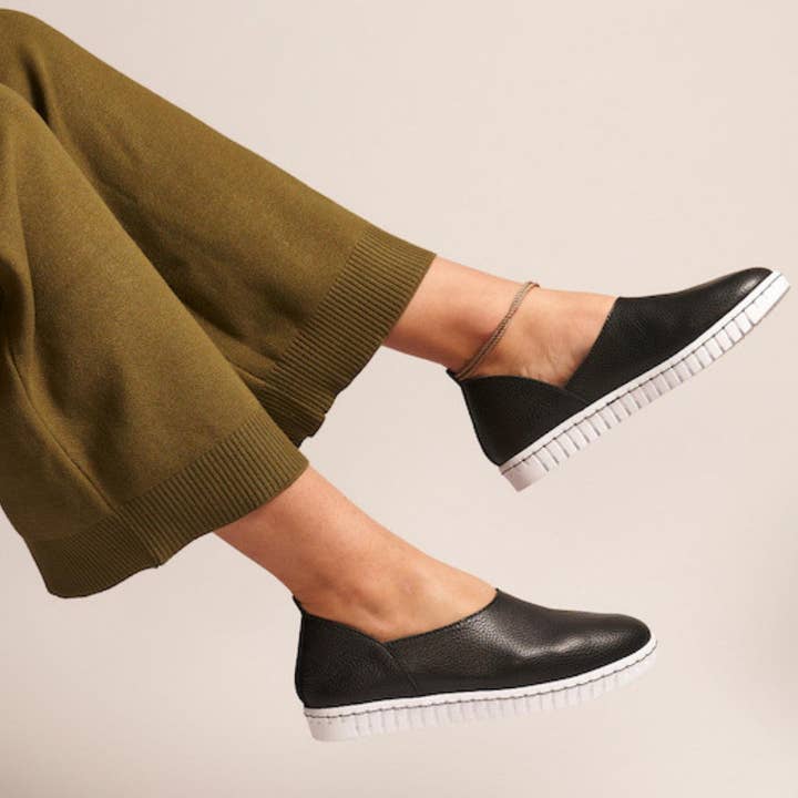 Suggies - Venta al por mayor Zapatillas deportivas sin cordones - Mujer - Cuero negro BENDY