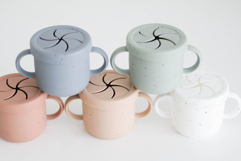 The Saturday Baby - Vente Boîte à goûter - Enfant et bébé - Gobelet à snack en silicone The Saturday Baby26