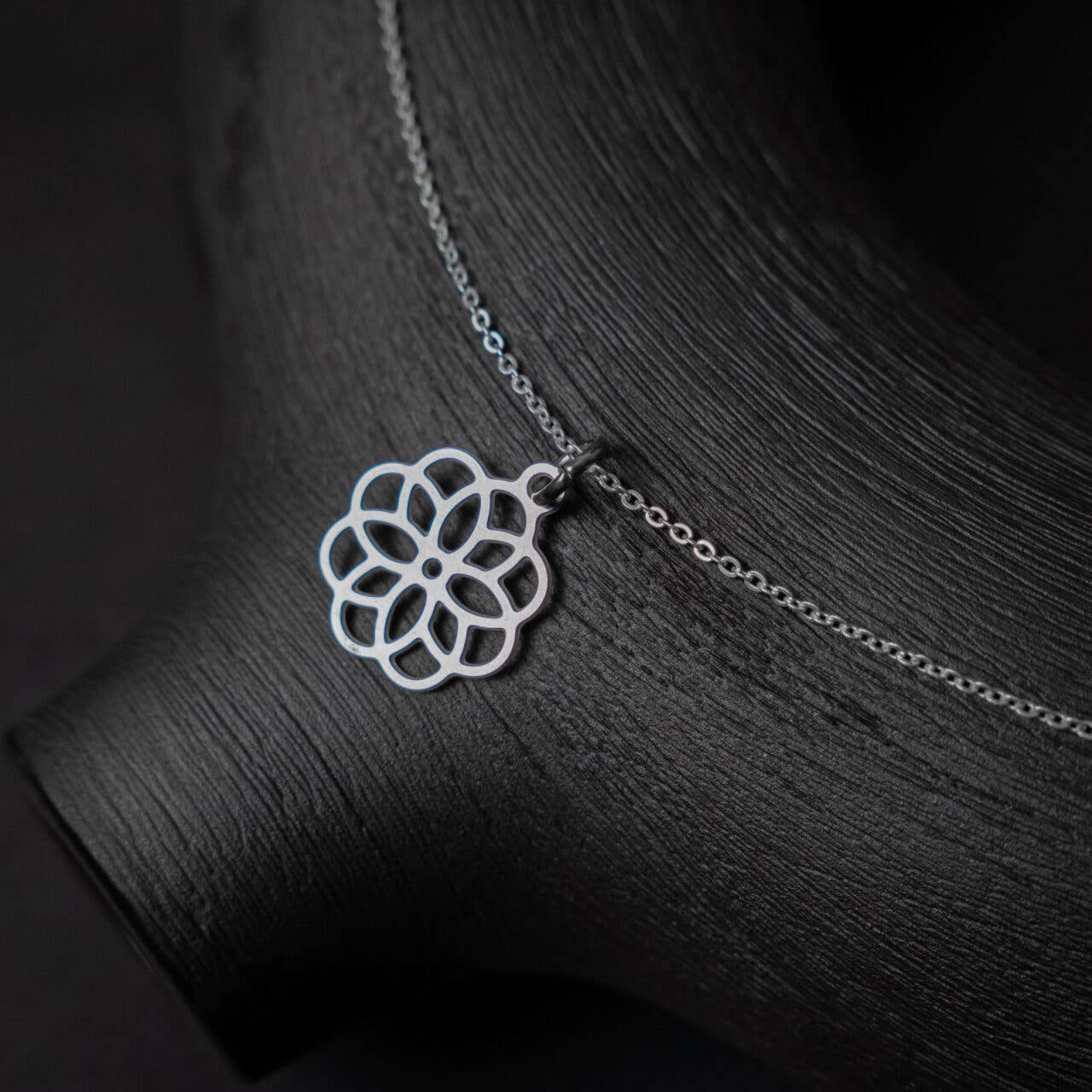 GioGio Design - Wholesale Pendant/Charm Necklace - 0.7" Rose Blossom Steel Pendant1