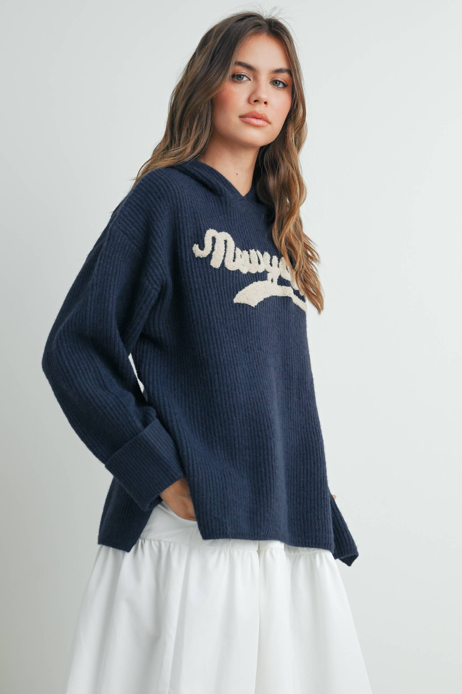 BUTTERMELON - Venta al por mayor Jersey de punto - Mujer - Jersey con capucha bordado de Nueva York - BMW727716