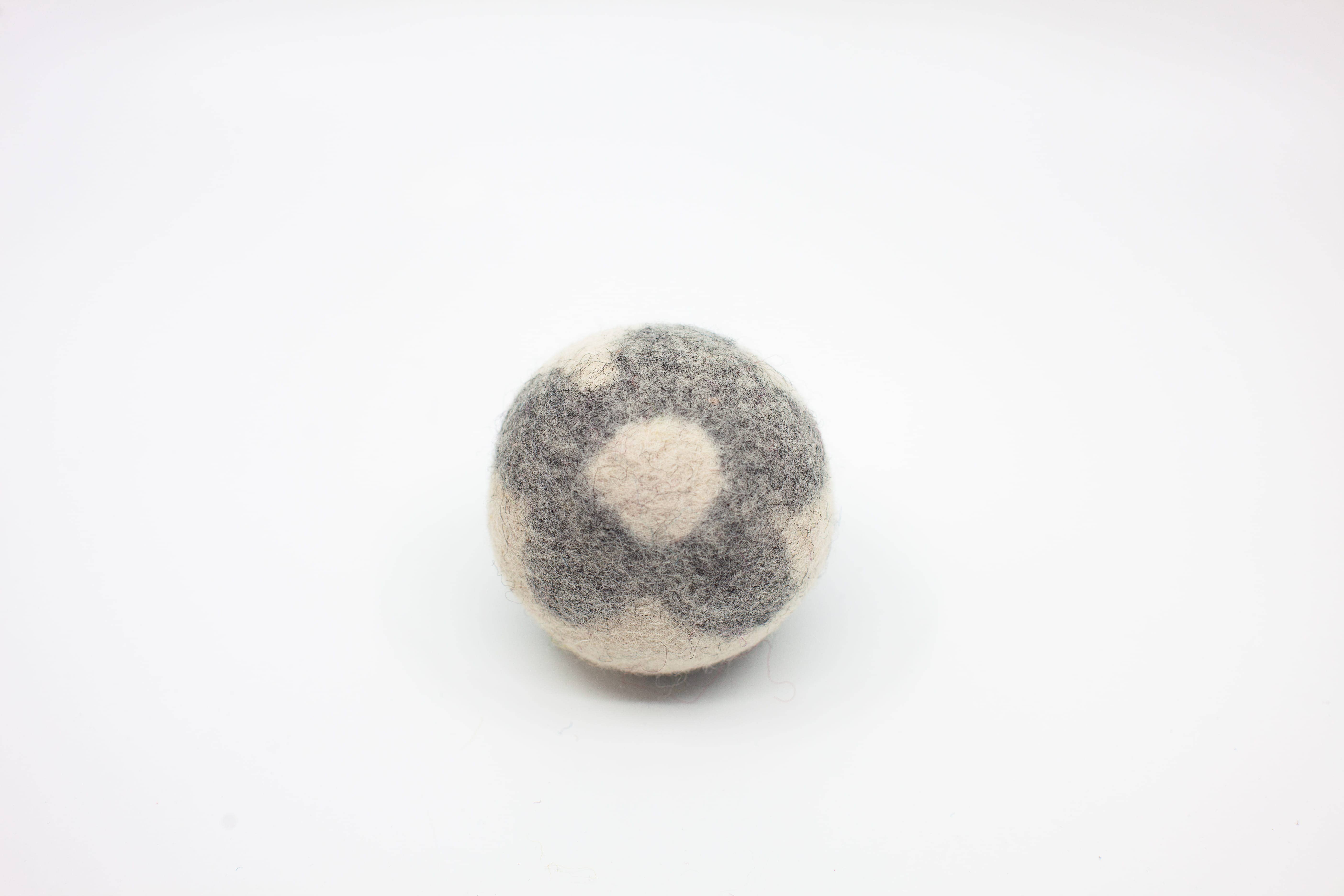 Fibres of Life - Wool & Felt - Wholesale Dryer Balls - Felt Dryer Ball-Multi | Wool Dryer Balls | Organic Dryers8