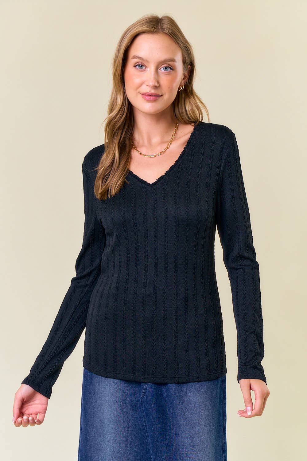 Doe and Rae - Wholesale Knit Top - Women's - Knit Lace Trimmed V-Neck Long Sleeve Tee - 44715T6