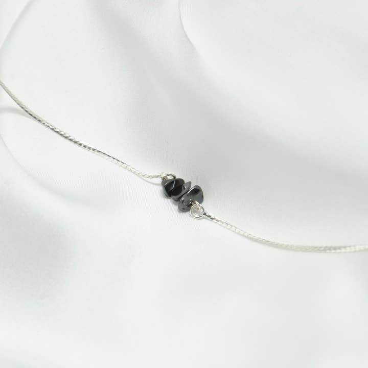 Hematite and 925 Silver Bracelet for wholesale by Iroquoise