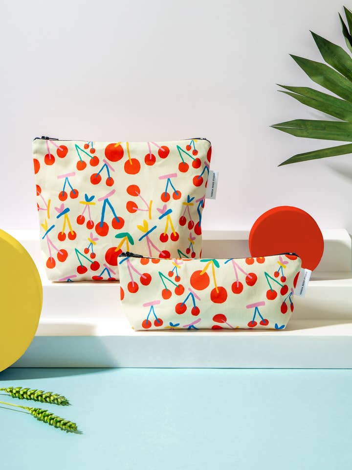 Pouch Bag Cherry for wholesale by Teresa Rego