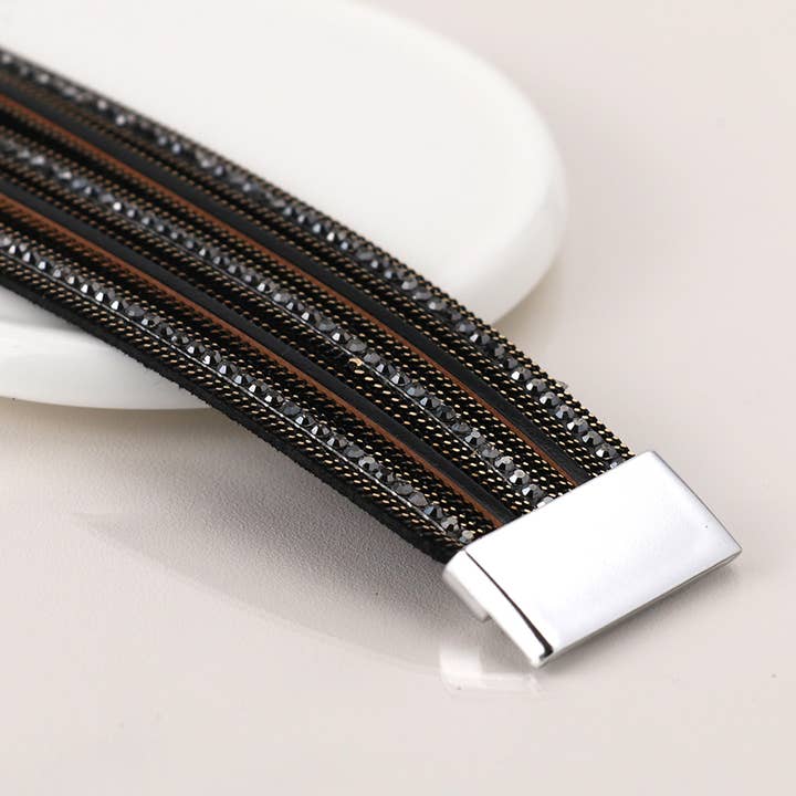 Bracciale a strati multipli in pelle nera e bronzo con cristalli per la vendita all'ingrosso da parte di Peace Of Mind