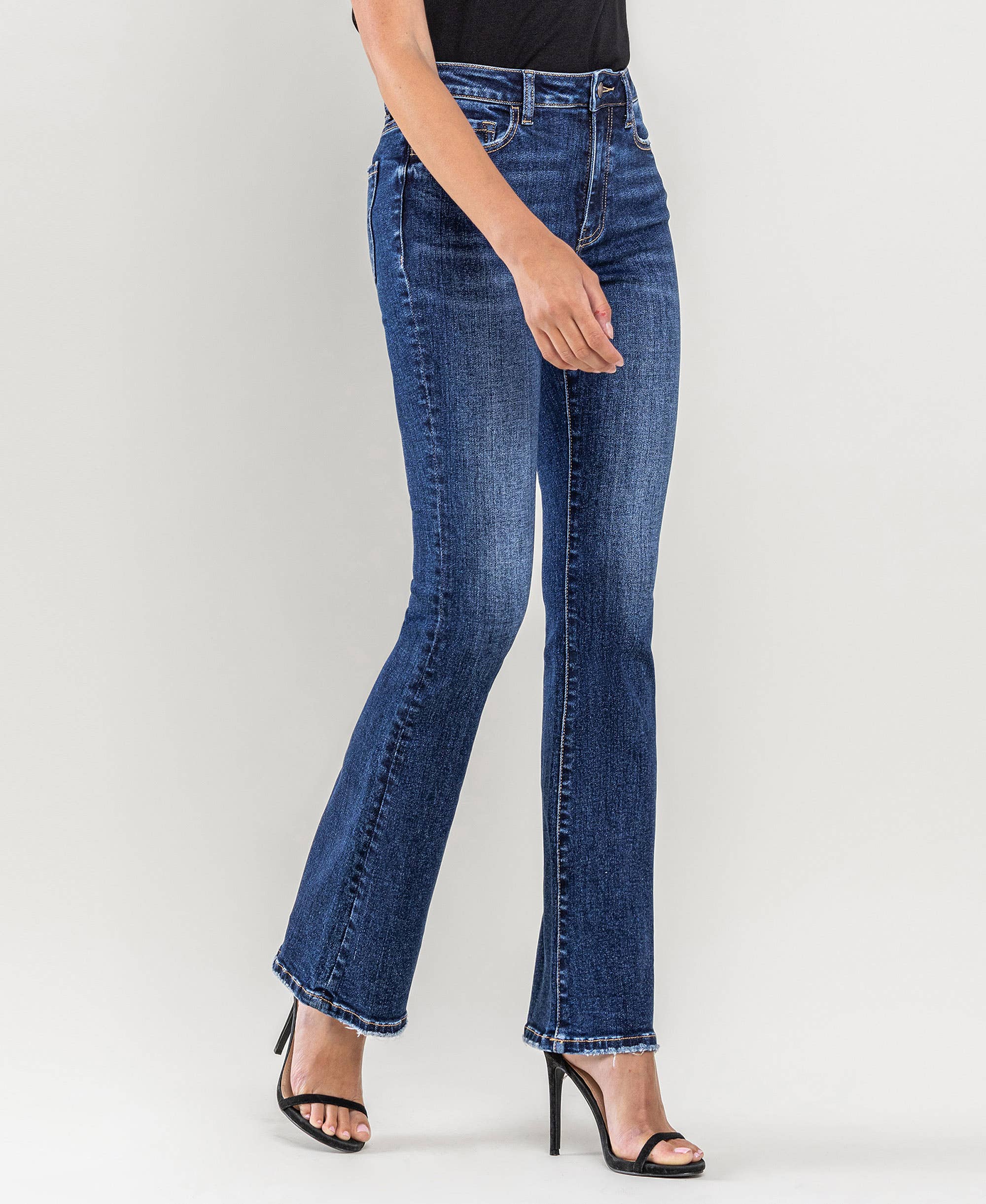 COMPLEMENTS HIGH RISE BOOTCUT JEANS LV1227 for wholesale on Faire7
