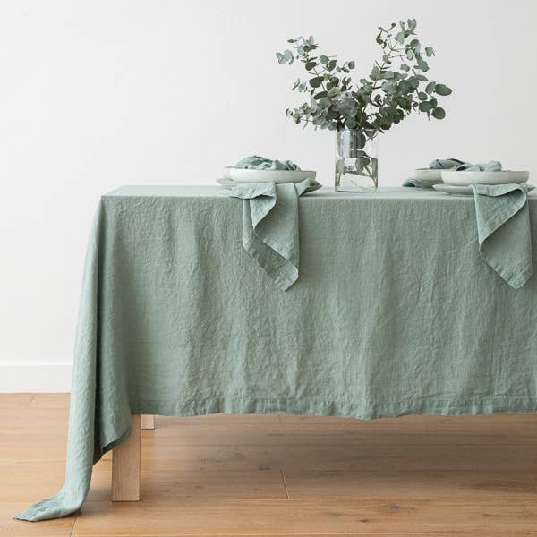 NAPPE LAVÉE PIERRE VERT SPA pour la vente par LinenMe