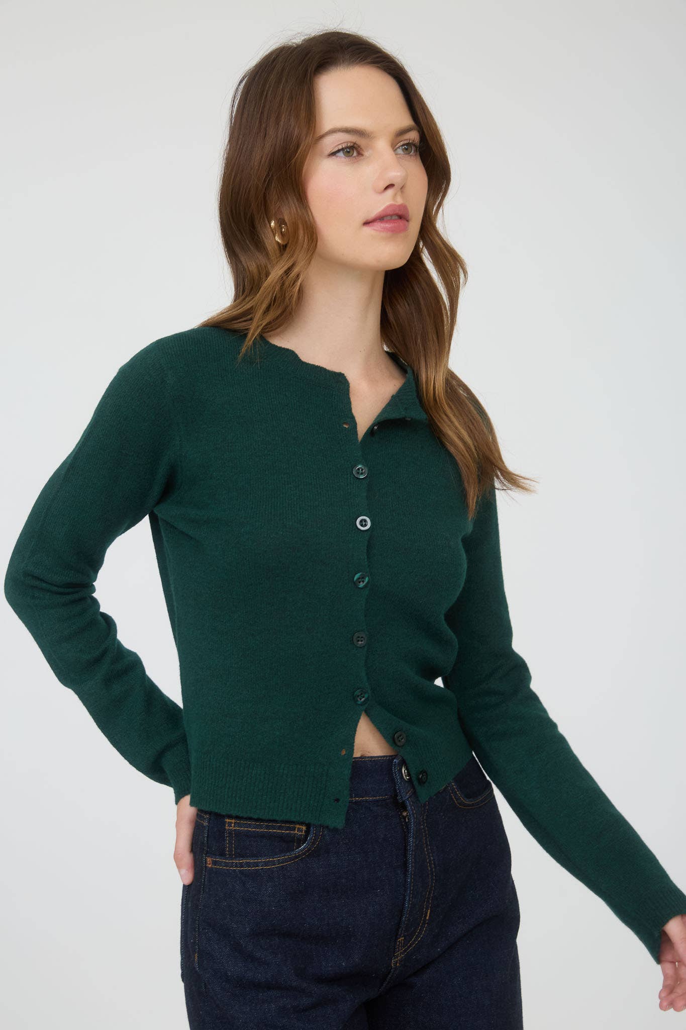 The Workshop Studio - Vente Pull en maille – femme - GILET À MANCHES LONGUES AVEC BOUTONS ET COL ROND24